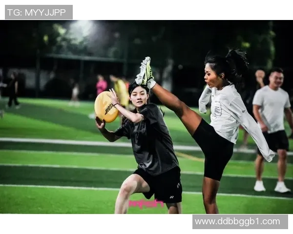 飞盘战术解析：上海飞盘队如何实现全面压制与团队协作